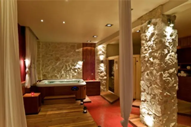 Hotel Hagiati Anastasiou &